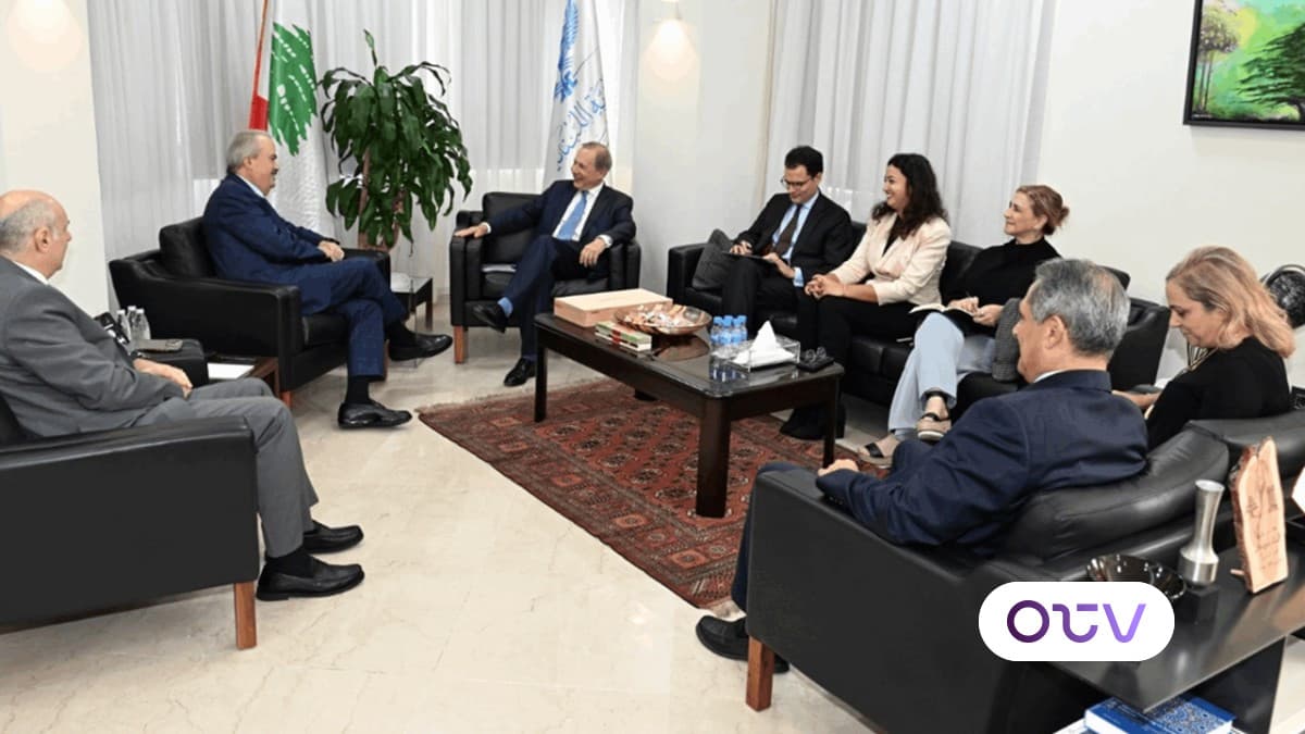 جابر يبحث مع موفد الرئيس الفرنسي خطوات استكمال الإصلاحات ومعالجة الفجوة المالية والقطاع المصرفي